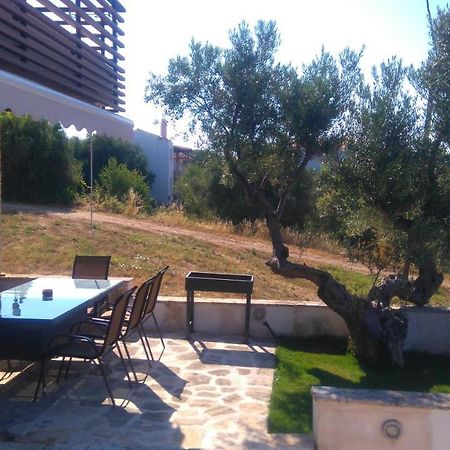 Maisonette Close To The Beach نيكيتي المظهر الخارجي الصورة