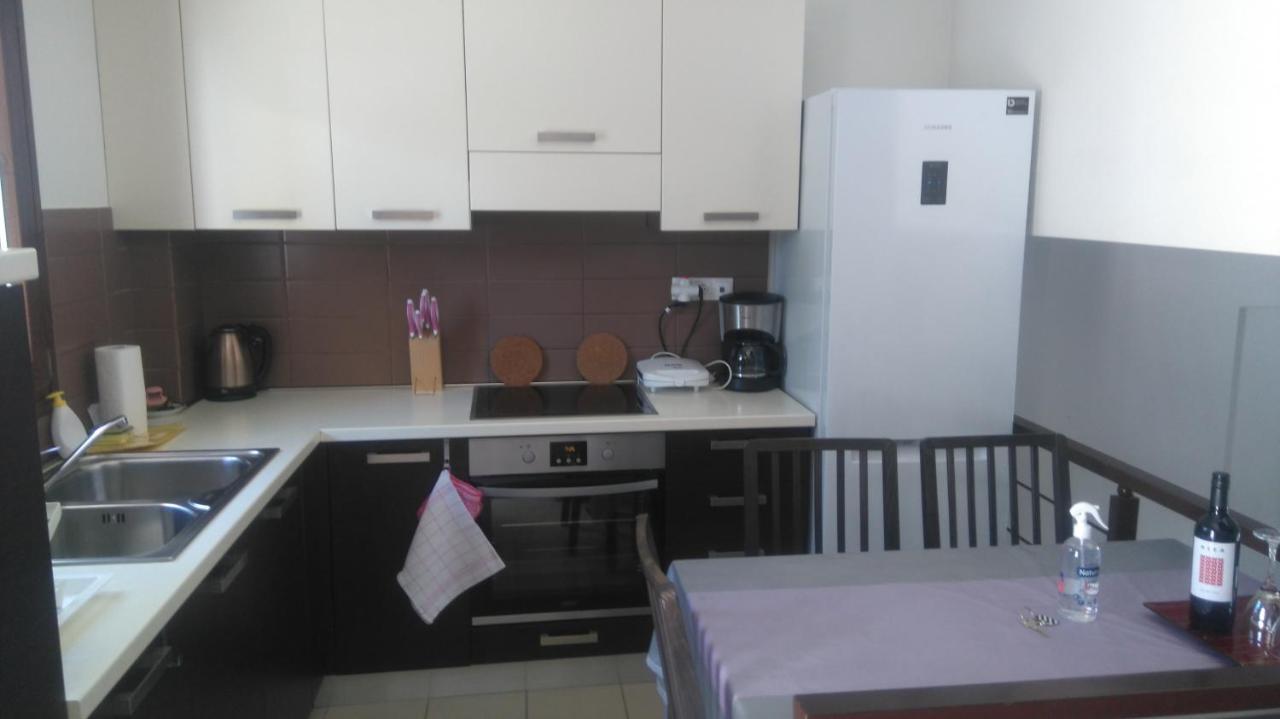Maisonette Close To The Beach نيكيتي المظهر الخارجي الصورة