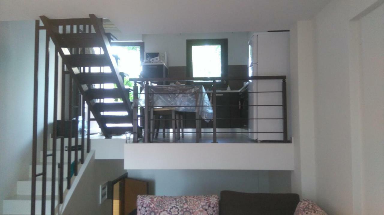 Maisonette Close To The Beach نيكيتي المظهر الخارجي الصورة