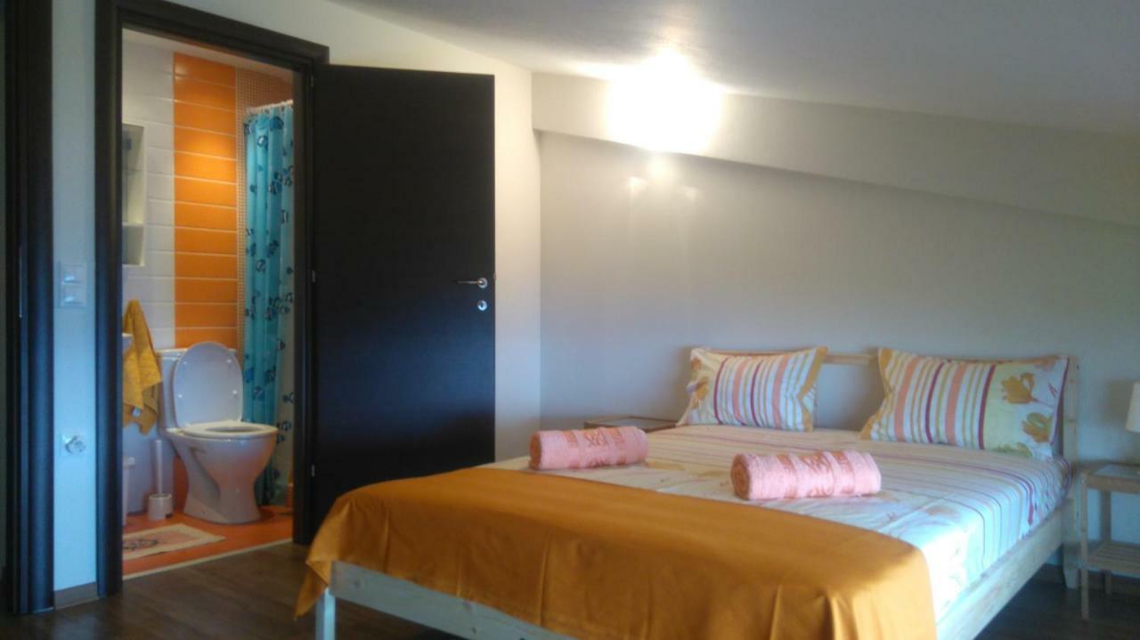 Maisonette Close To The Beach نيكيتي المظهر الخارجي الصورة